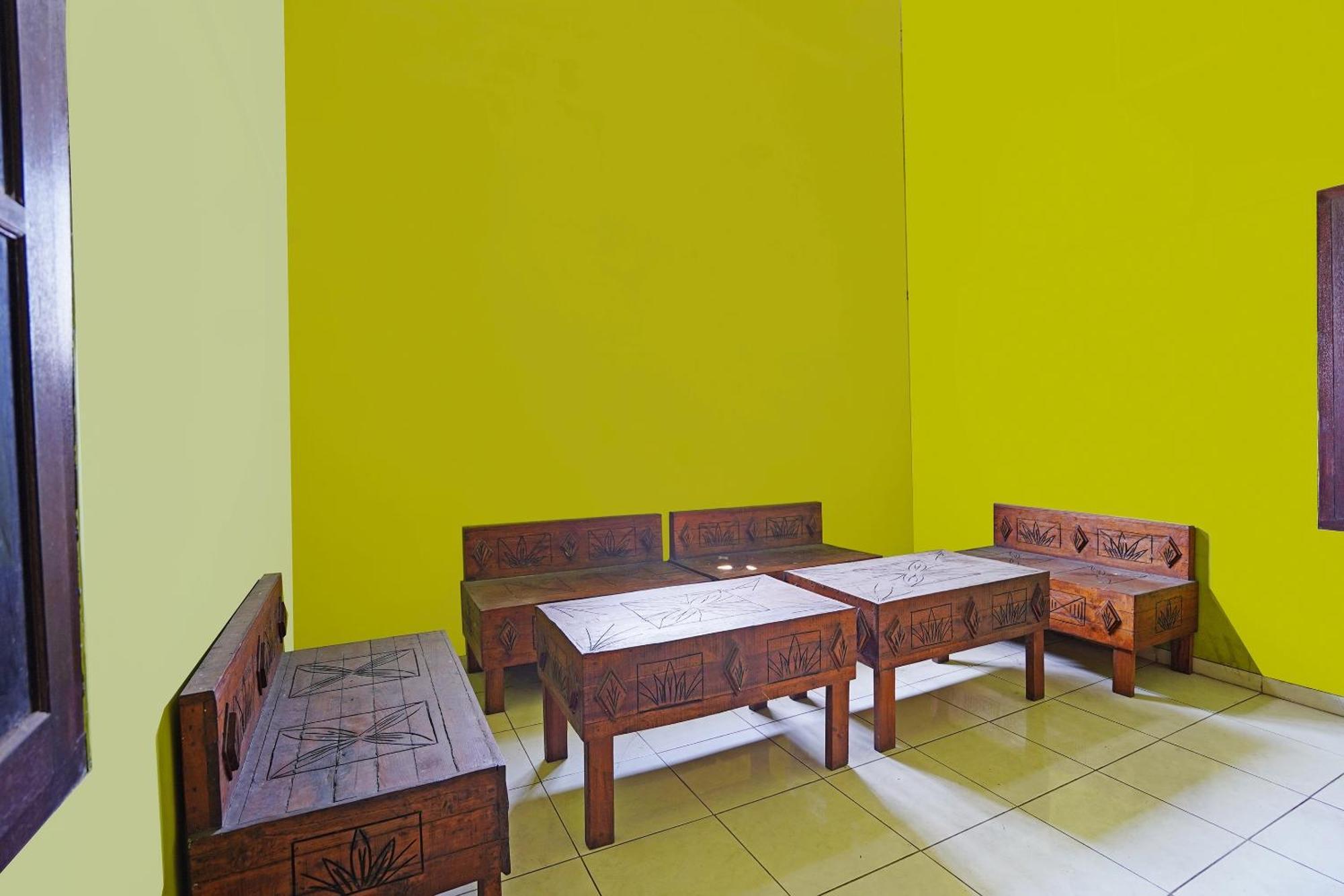 Oyo 91583 D'Cost Green Syariah Surabaya Eksteriør bilde
